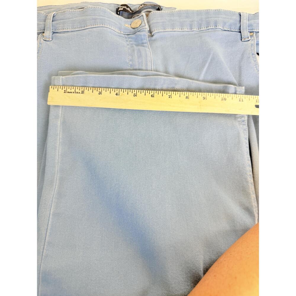 NWT SimplyBe Womens Light Wash 5 Pocket Flared Classic Jeans US 28 -Flaws - Picture 15 of 16